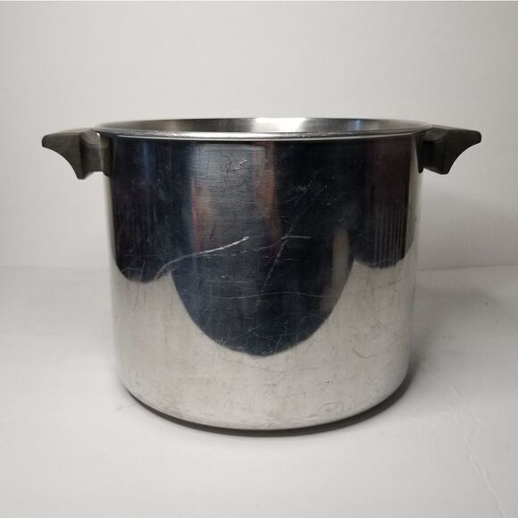 Revere Ware stainless steel stock pot 8 quart made in Korea - Picture 1 of 3